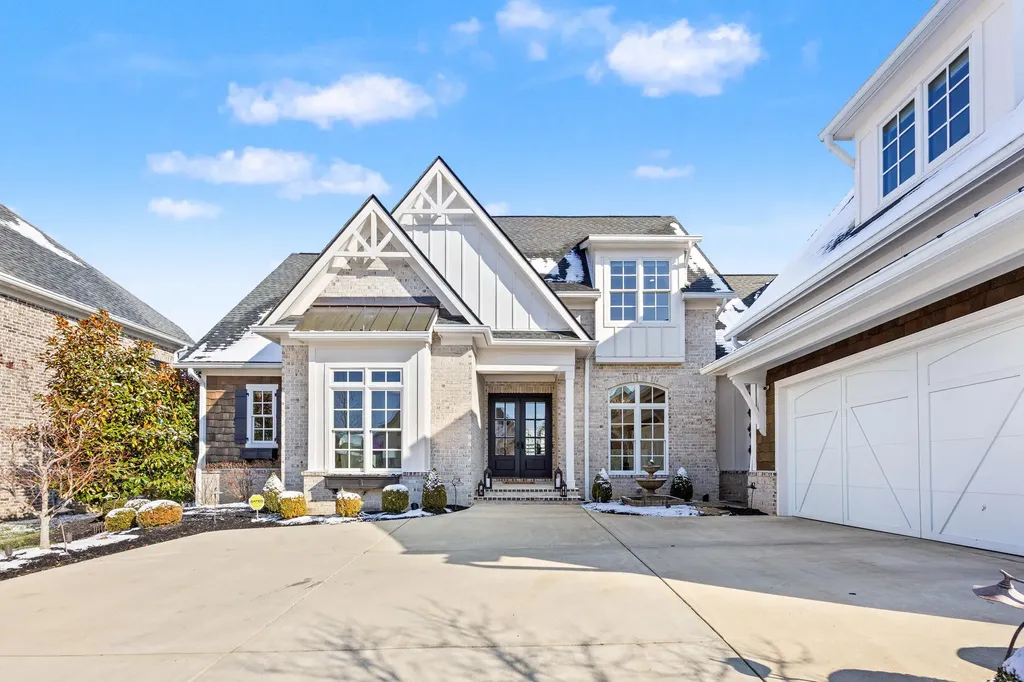3096 Bobwhite Trail Lexington KY 40509