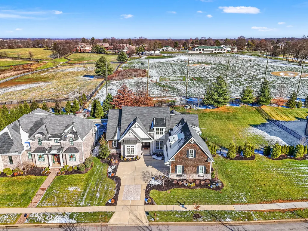 3096 Bobwhite Trail Lexington KY 40509