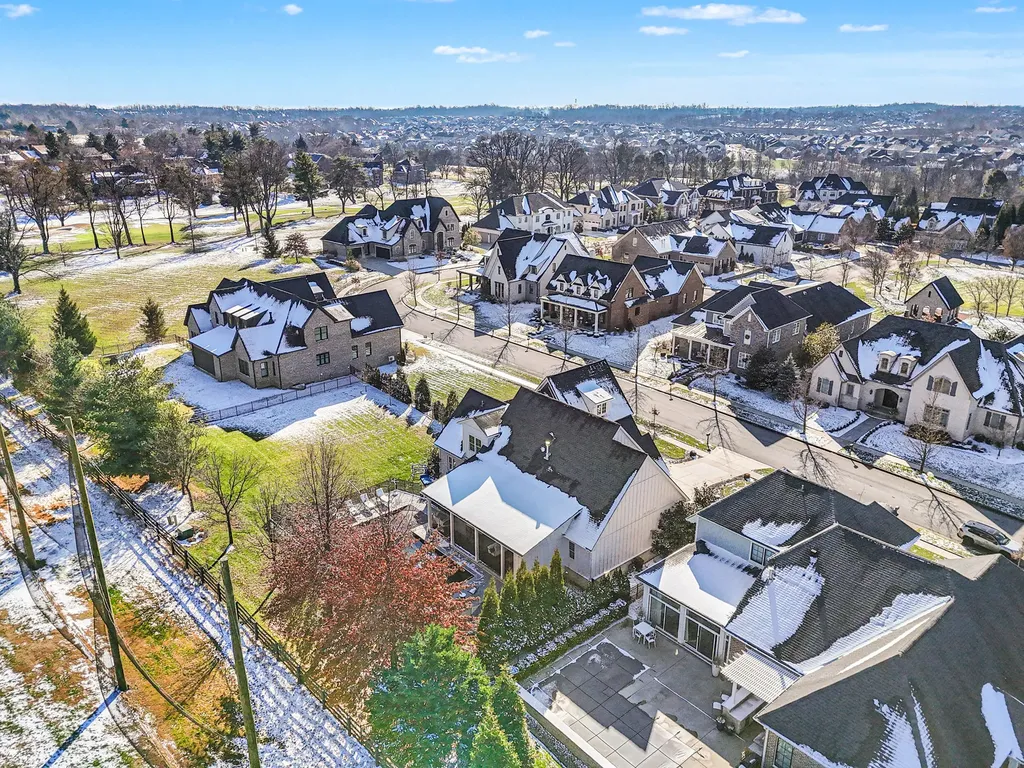 3096 Bobwhite Trail Lexington KY 40509