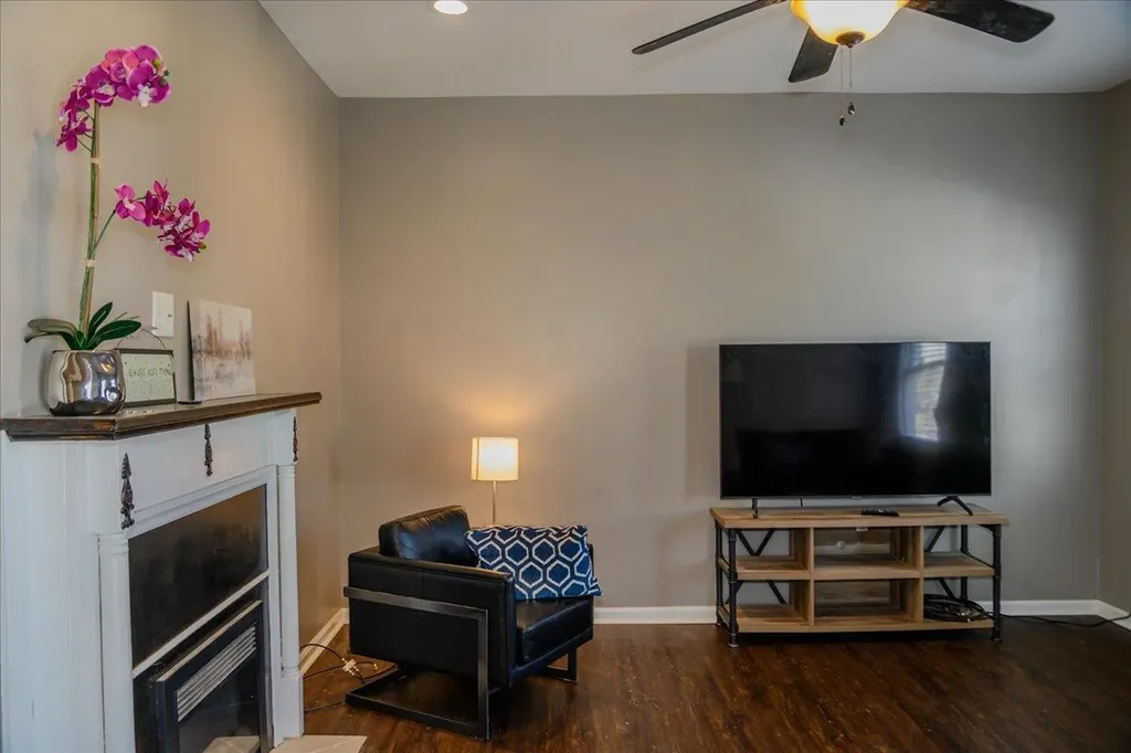 309 E Sixth Street Lexington KY 40508