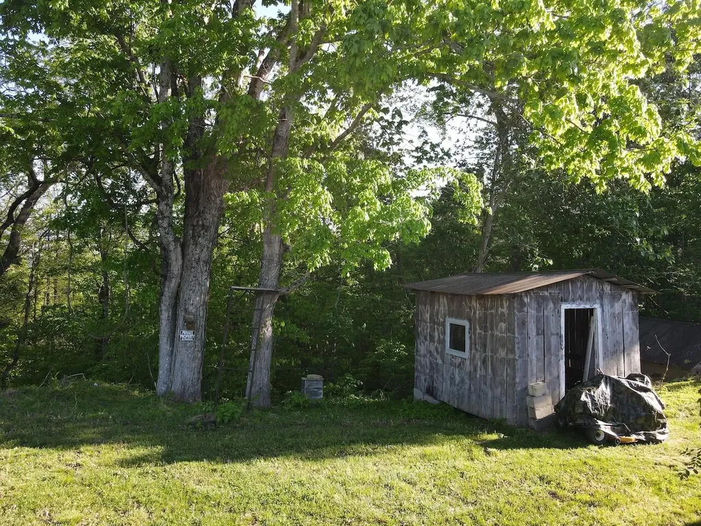 3331 Highway 1058 Jamestown KY 42629