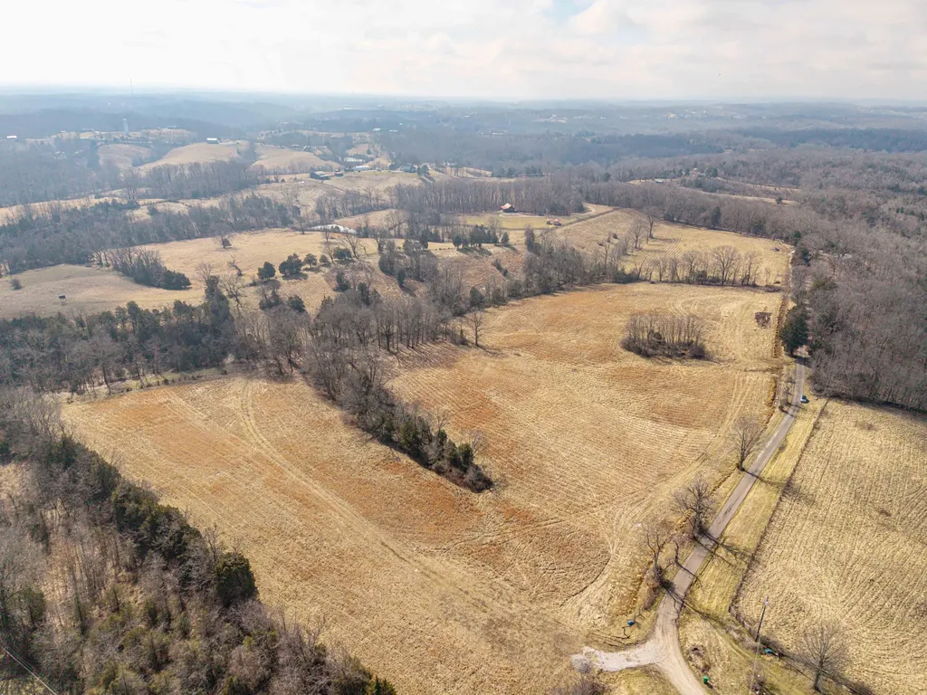 Lot 3 Delaney Road Lawrenceburg KY 40342
