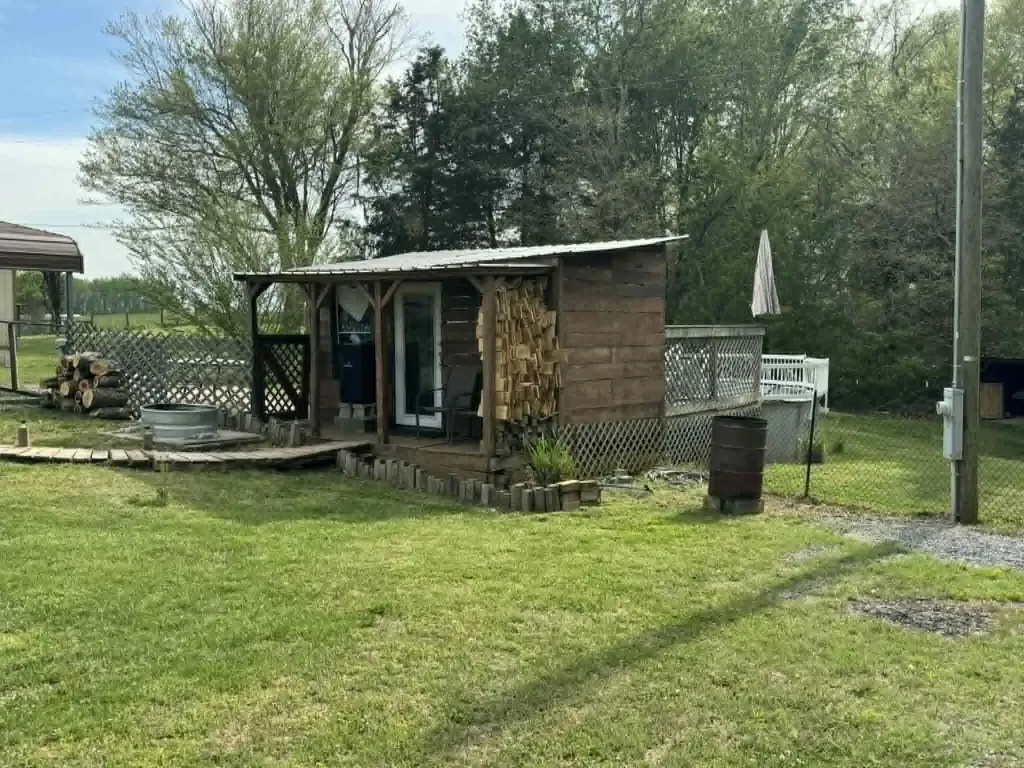 25 Don Grider Road Russell Springs KY 42642