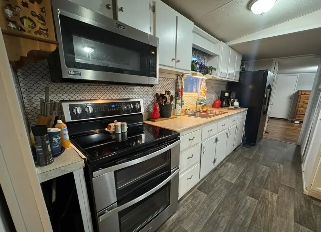 25 Don Grider Road Russell Springs KY 42642