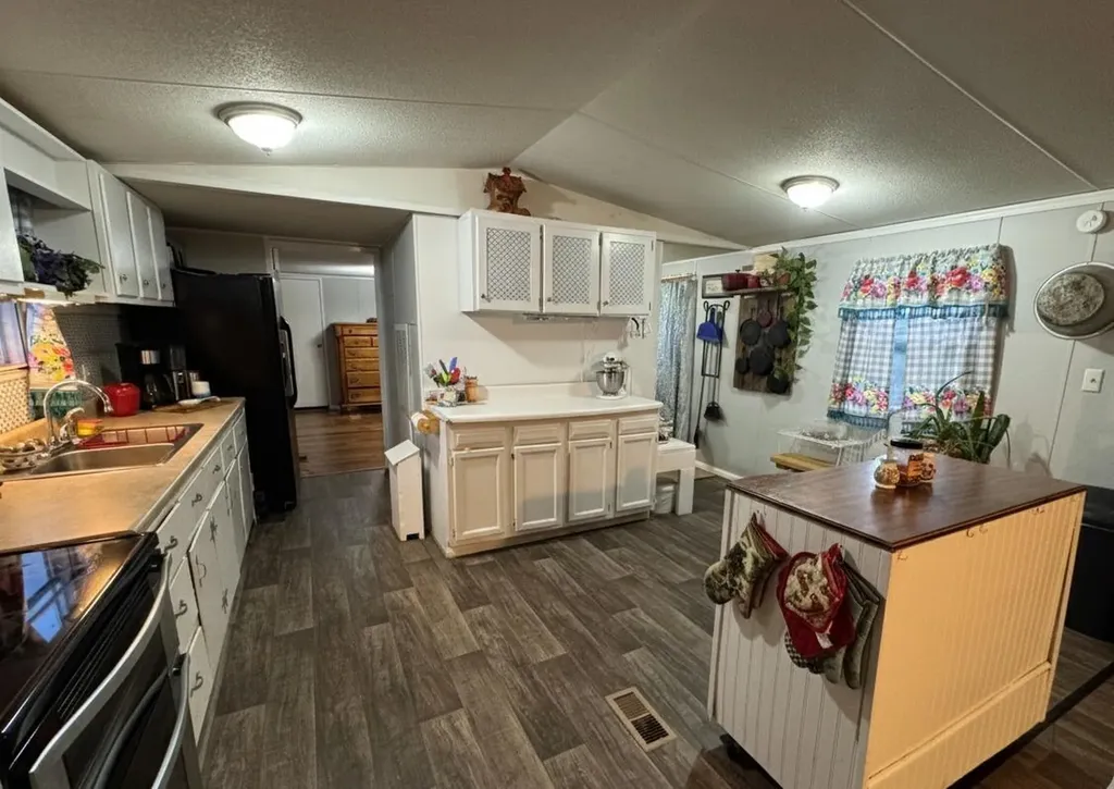 25 Don Grider Road Russell Springs KY 42642