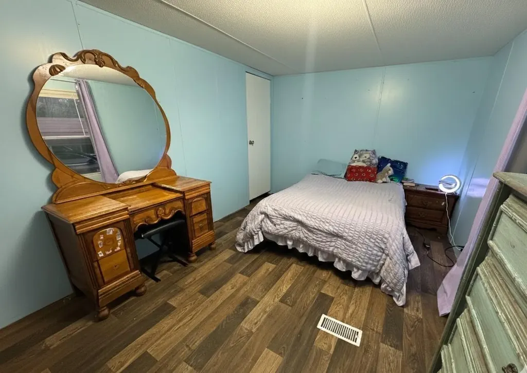 25 Don Grider Road Russell Springs KY 42642