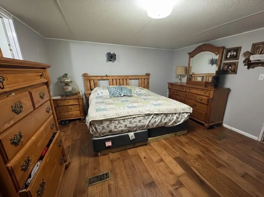 25 Don Grider Road Russell Springs KY 42642