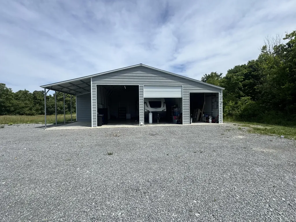 343 Sandlick Road Columbia KY 42728
