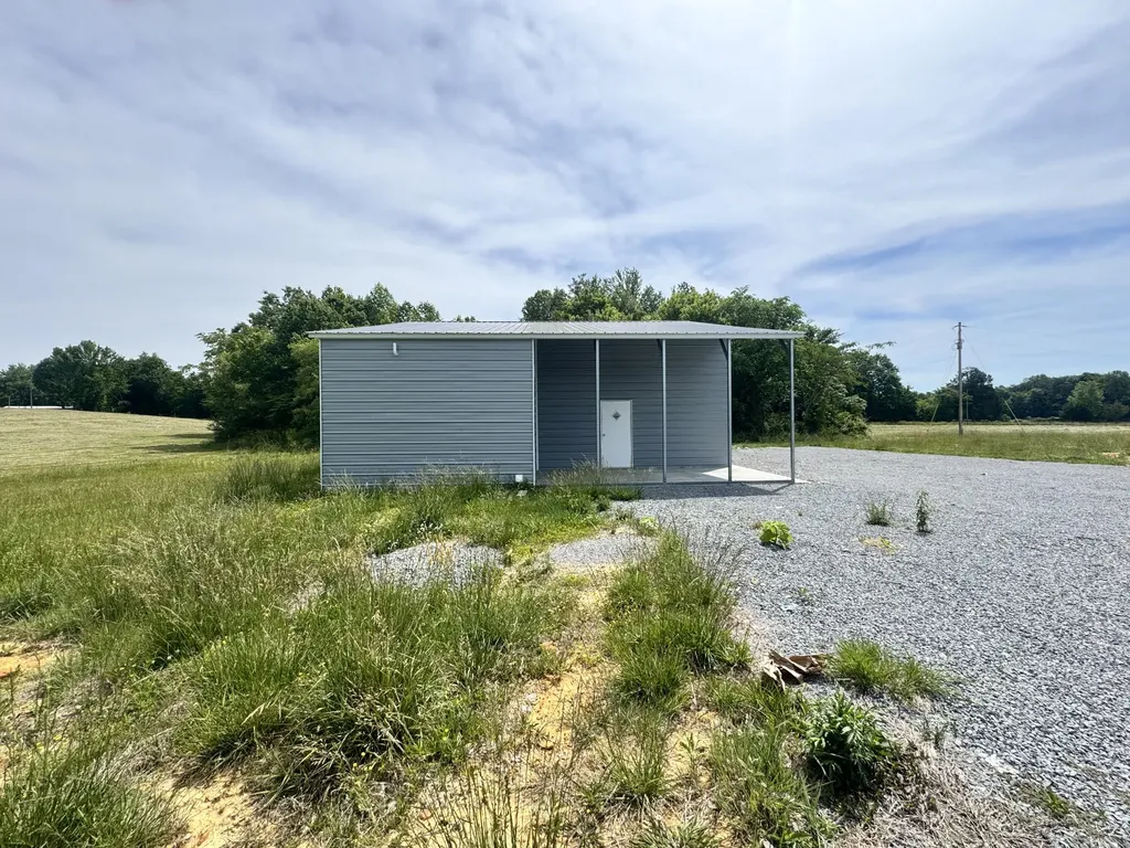 343 Sandlick Road Columbia KY 42728