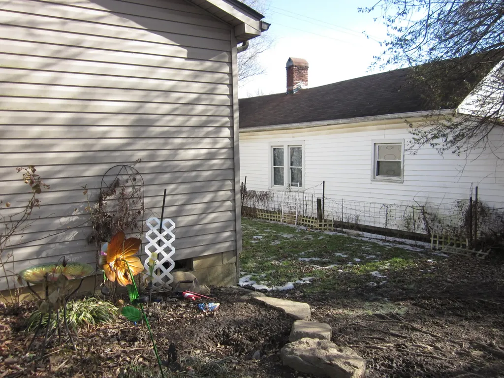 220 E Washington Street Winchester KY 40391
