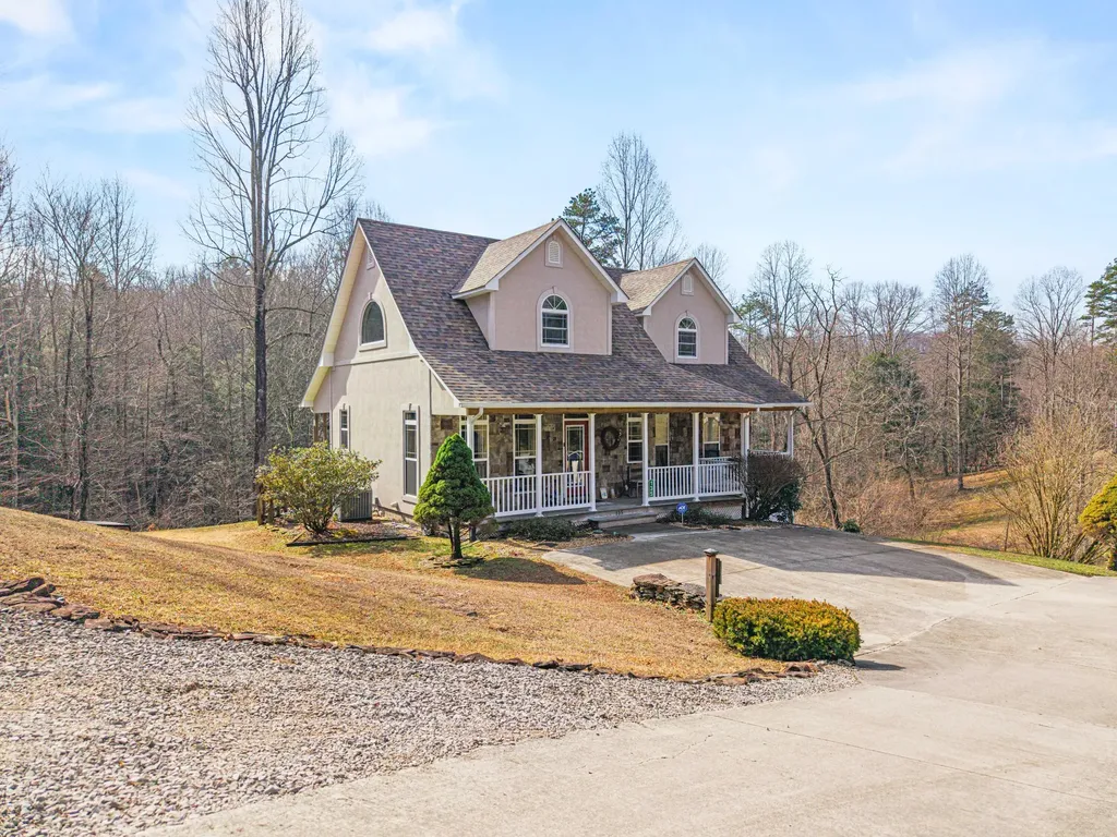 135 Methodist Drive Whitley City KY 42653