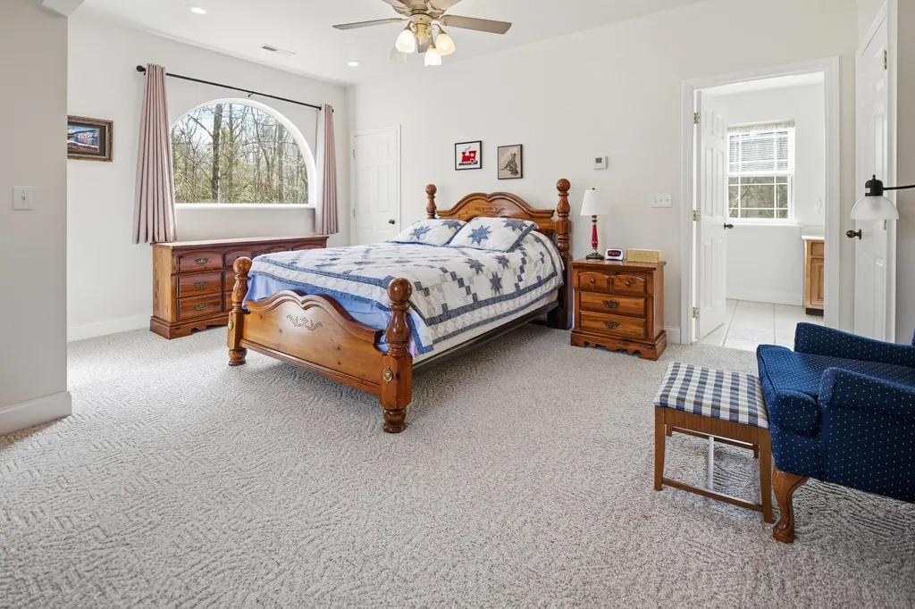 135 Methodist Drive Whitley City KY 42653