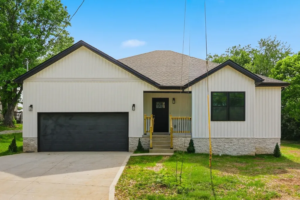 3292 Bracktown Road Lexington KY 40511