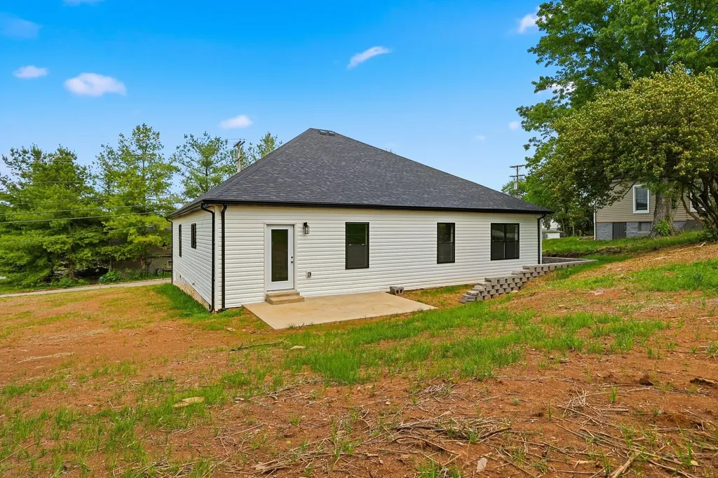 3292 Bracktown Road Lexington KY 40511