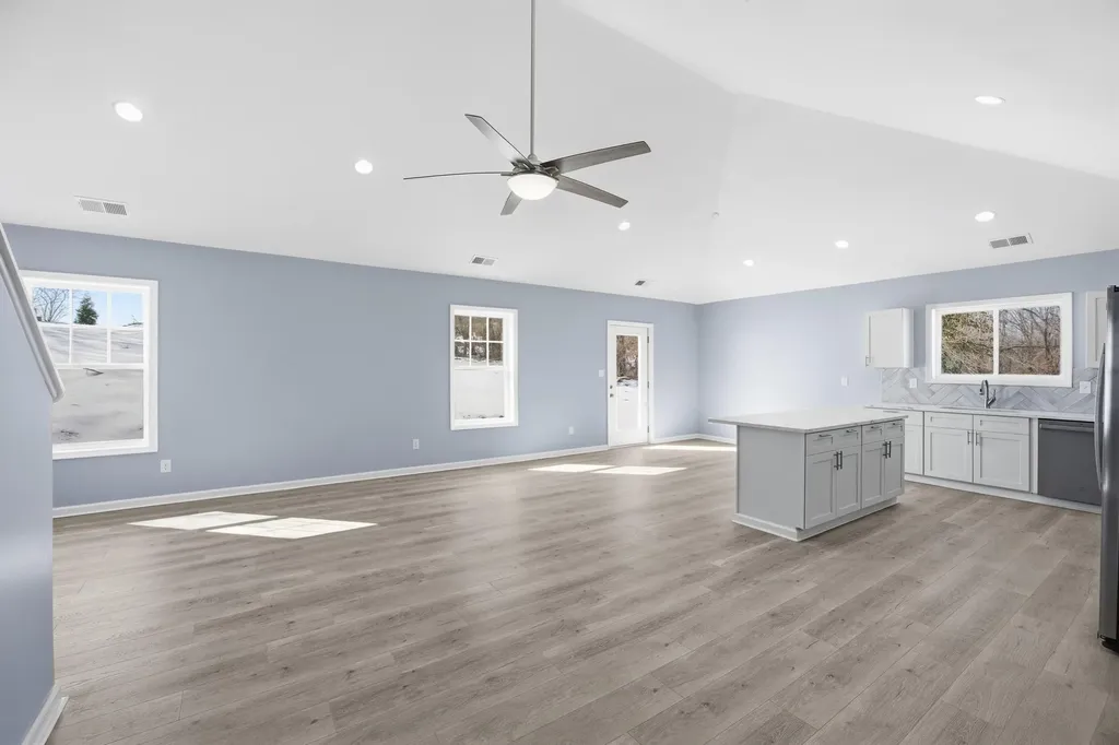 3292 Bracktown Road Lexington KY 40511