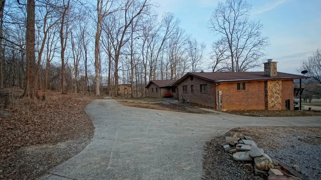 386 Runway Boulevard Somerset KY 42503
