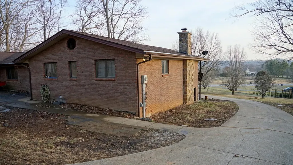 386 Runway Boulevard Somerset KY 42503