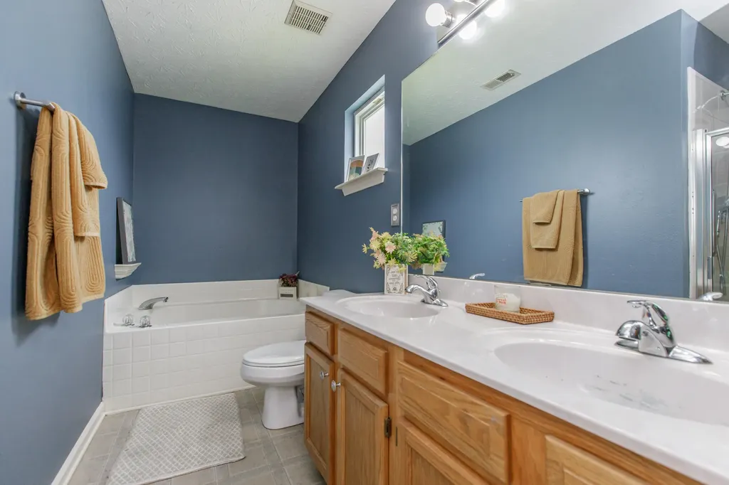 4026 Briar Creek Drive Lawrenceburg KY 40342