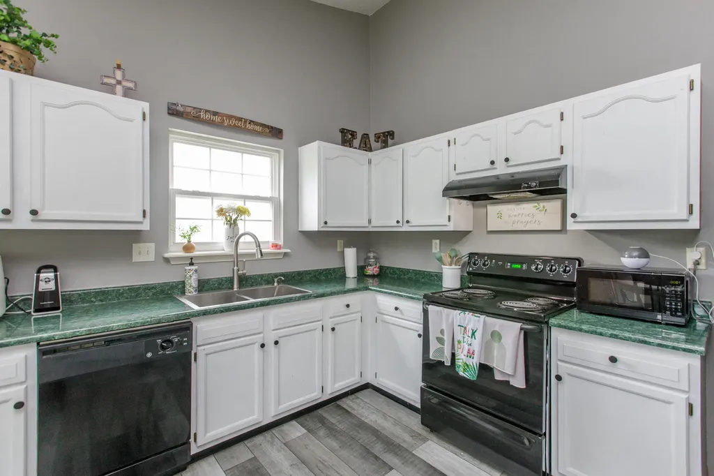 4026 Briar Creek Drive Lawrenceburg KY 40342