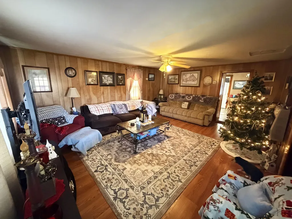 91 Quinton Callahan Road Booneville KY 41314