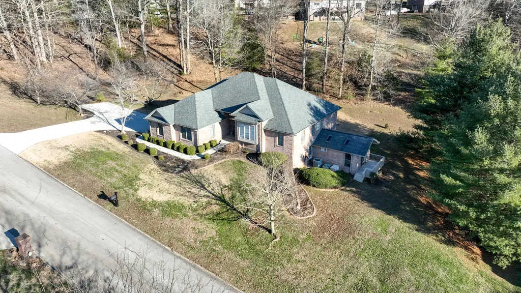 453 Water Cliff Drive Somerset KY 42503
