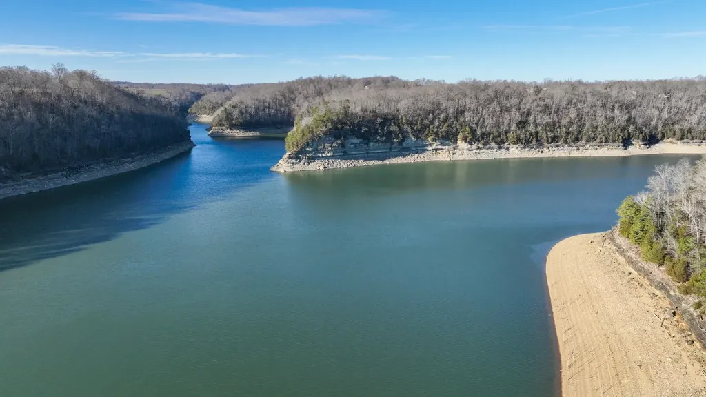 453 Water Cliff Drive Somerset KY 42503