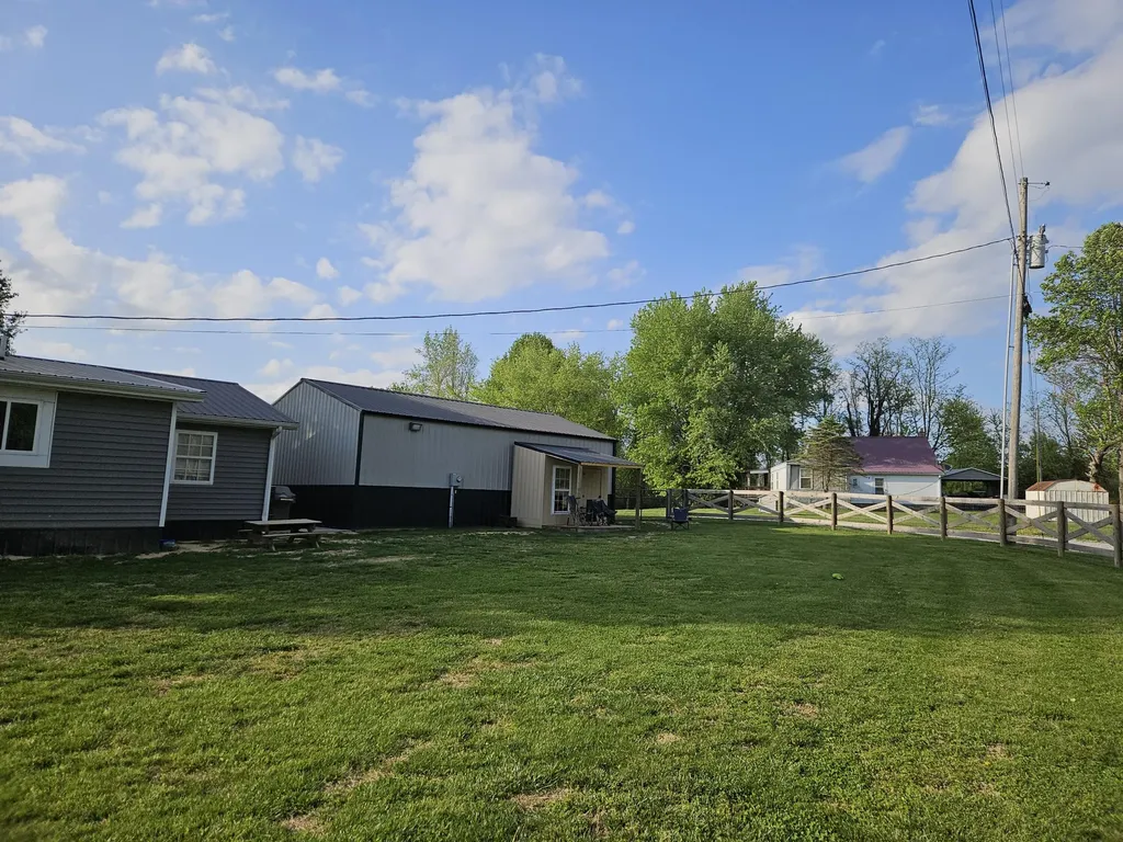 21 Ashley Drive Liberty KY 42539