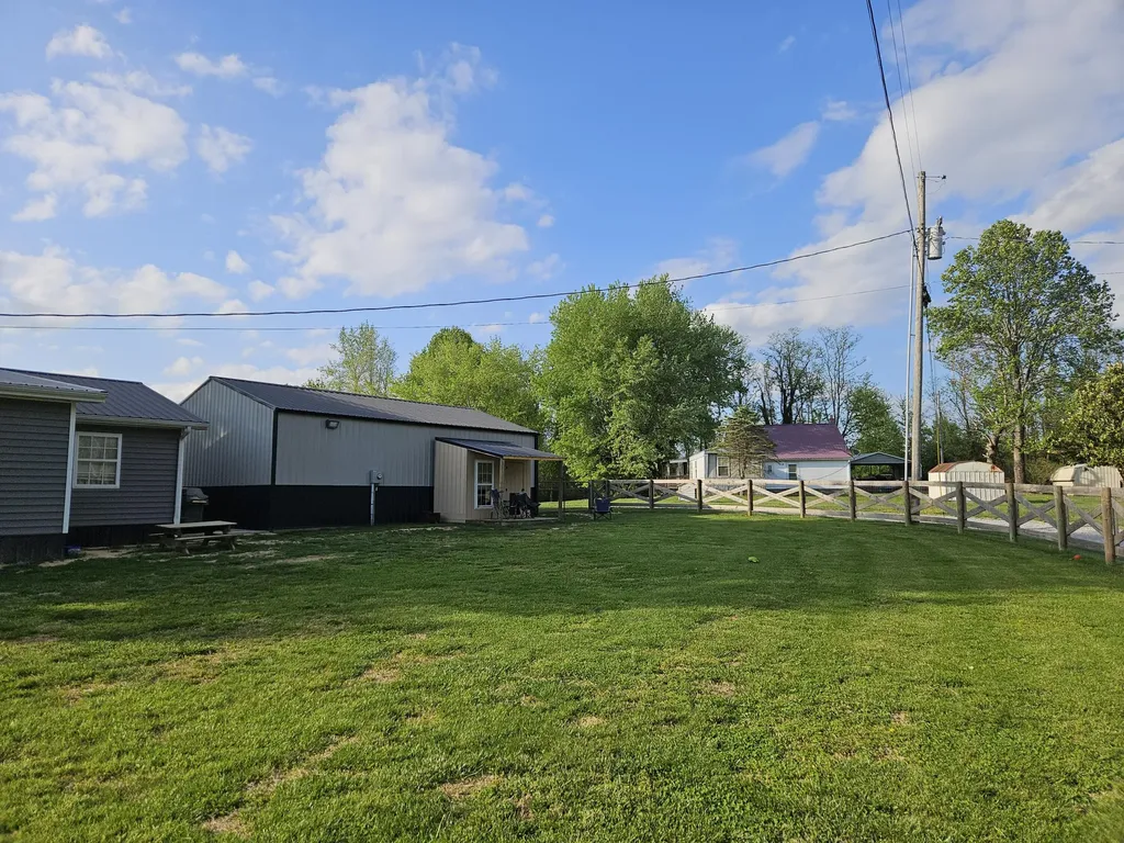 21 Ashley Drive Liberty KY 42539
