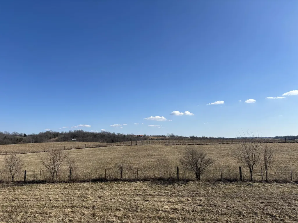 11414 Richmond Road Paint Lick KY 40461