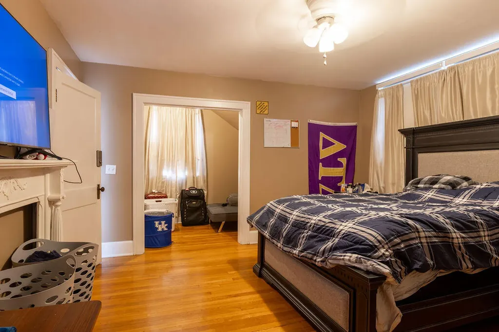 121 E 5th Street Morehead KY 40351