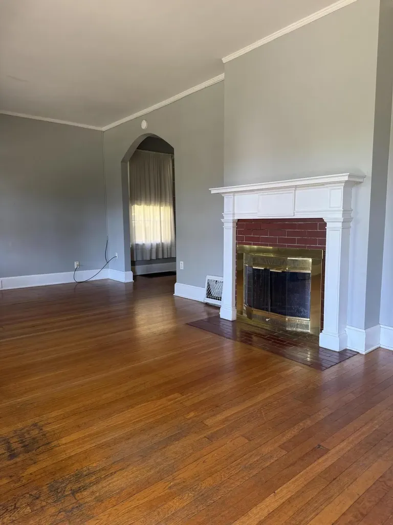 121 E 5th Street Morehead KY 40351