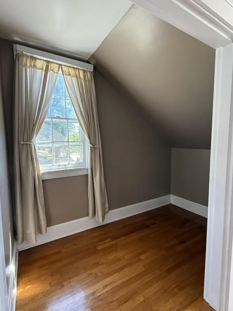 121 E 5th Street Morehead KY 40351