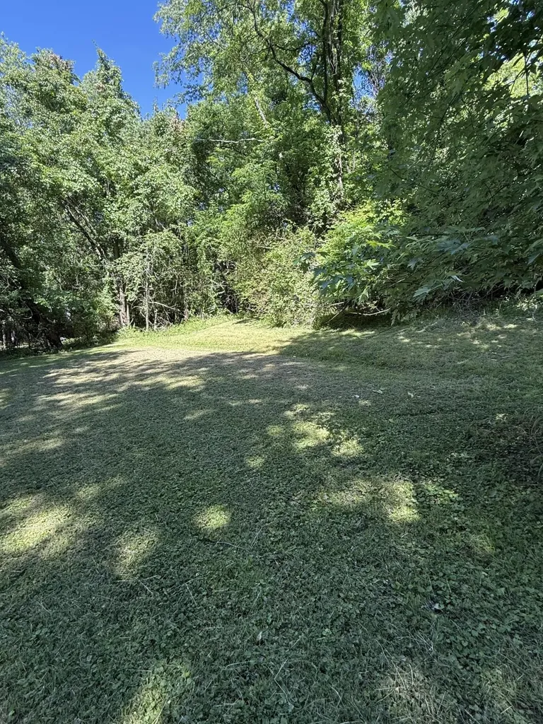 121 E 5th Street Morehead KY 40351