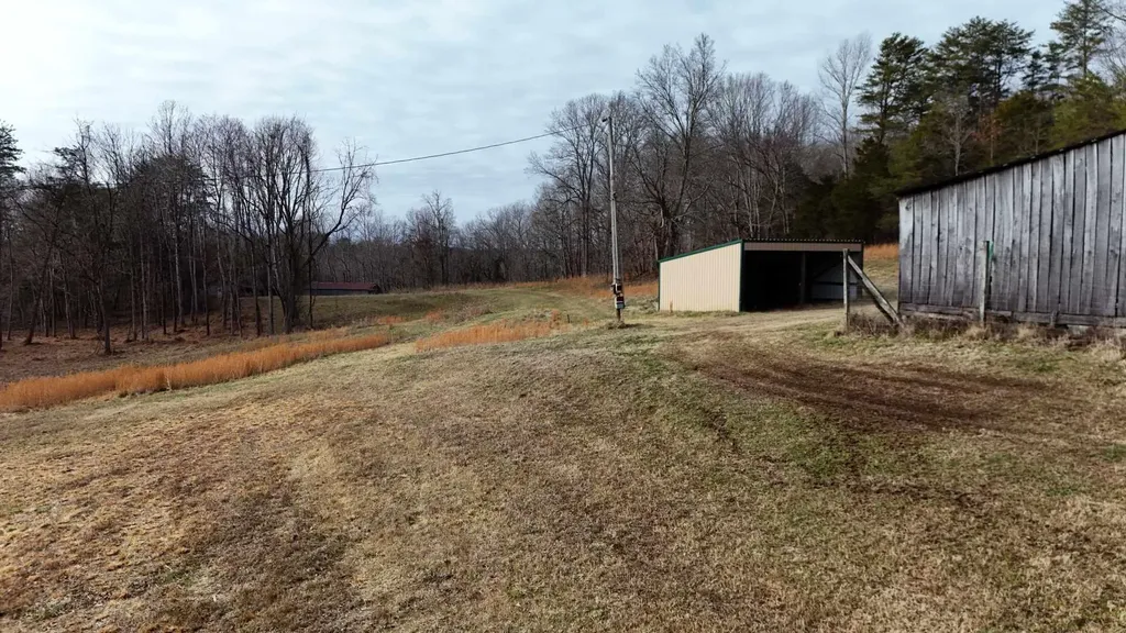 4647 Grider Hill Dock Road Albany KY 42602