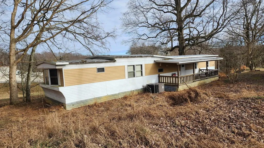 4647 Grider Hill Dock Road Albany KY 42602