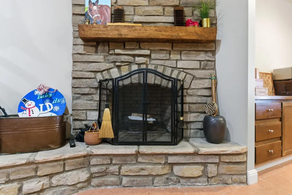 2549 Bethlehem Road Paris KY 40361