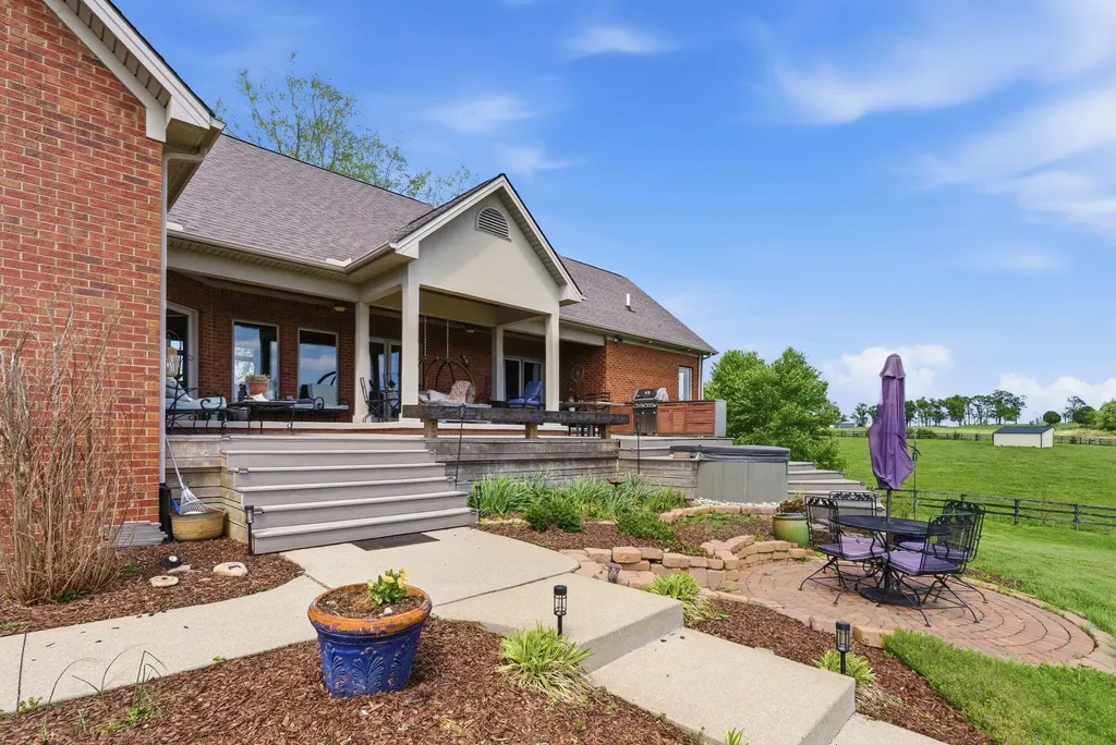 2549 Bethlehem Road Paris KY 40361