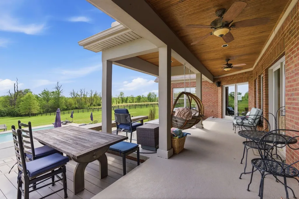 2549 Bethlehem Road Paris KY 40361