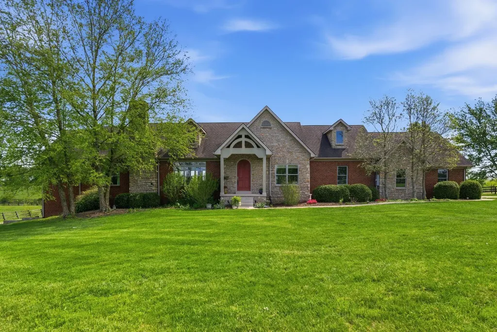 2549 Bethlehem Road Paris KY 40361