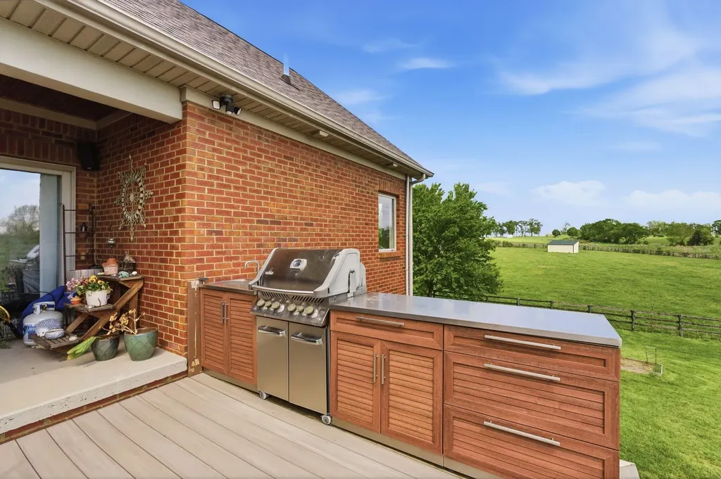 2549 Bethlehem Road Paris KY 40361