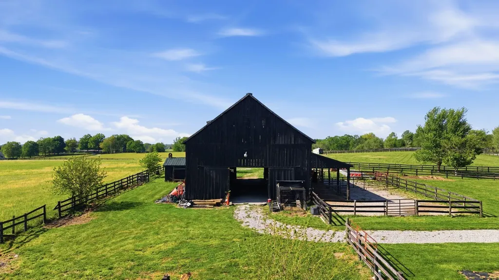 2549 Bethlehem Road Paris KY 40361