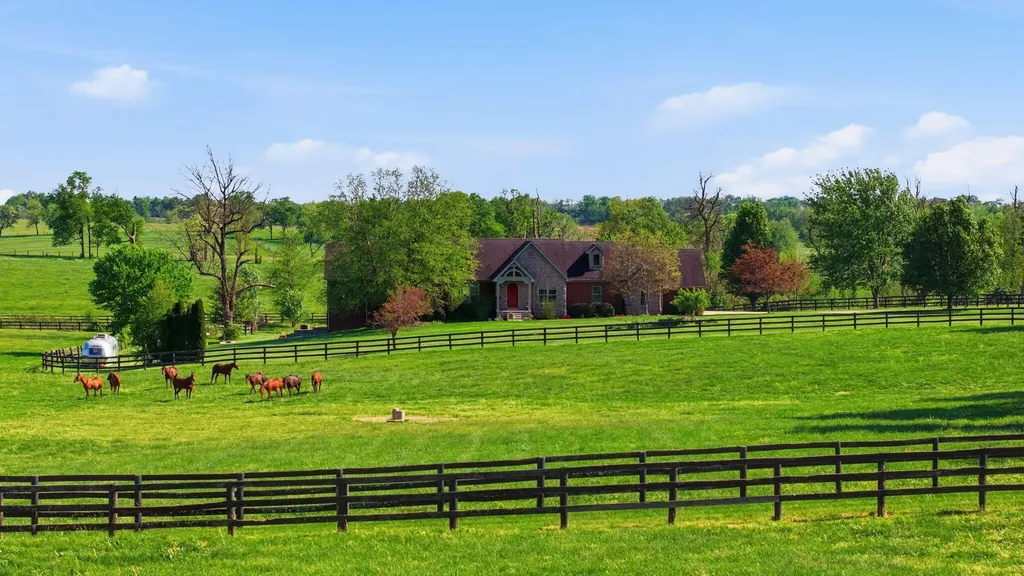 2549 Bethlehem Road Paris KY 40361