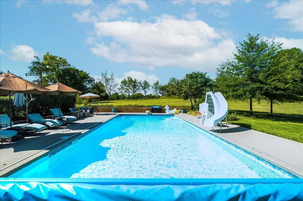 2250 Hall Road Nicholasville KY 40356