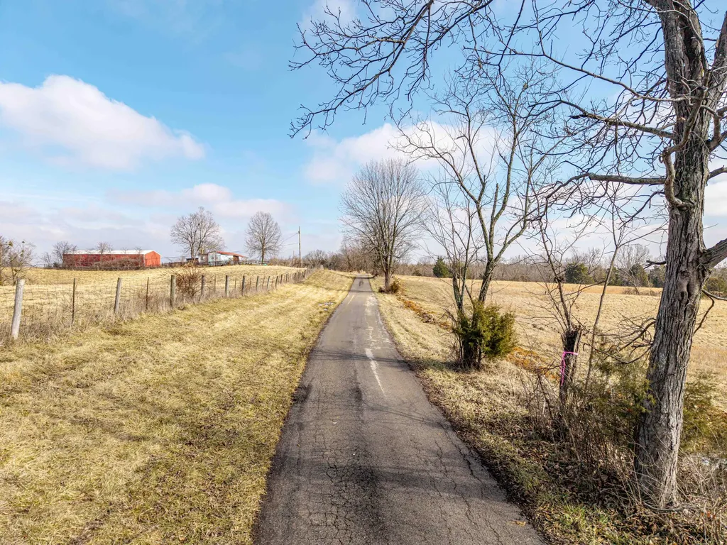 Lot 4 Delaney Road Lawrenceburg KY 40342