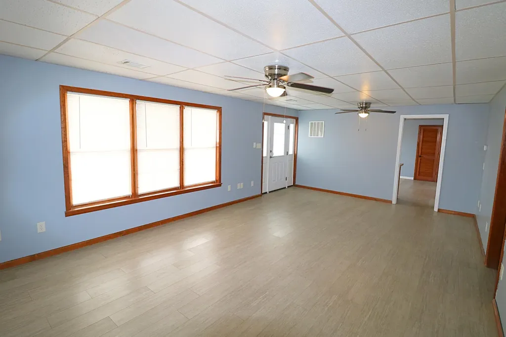 218 Mangold Drive Nancy KY 42544