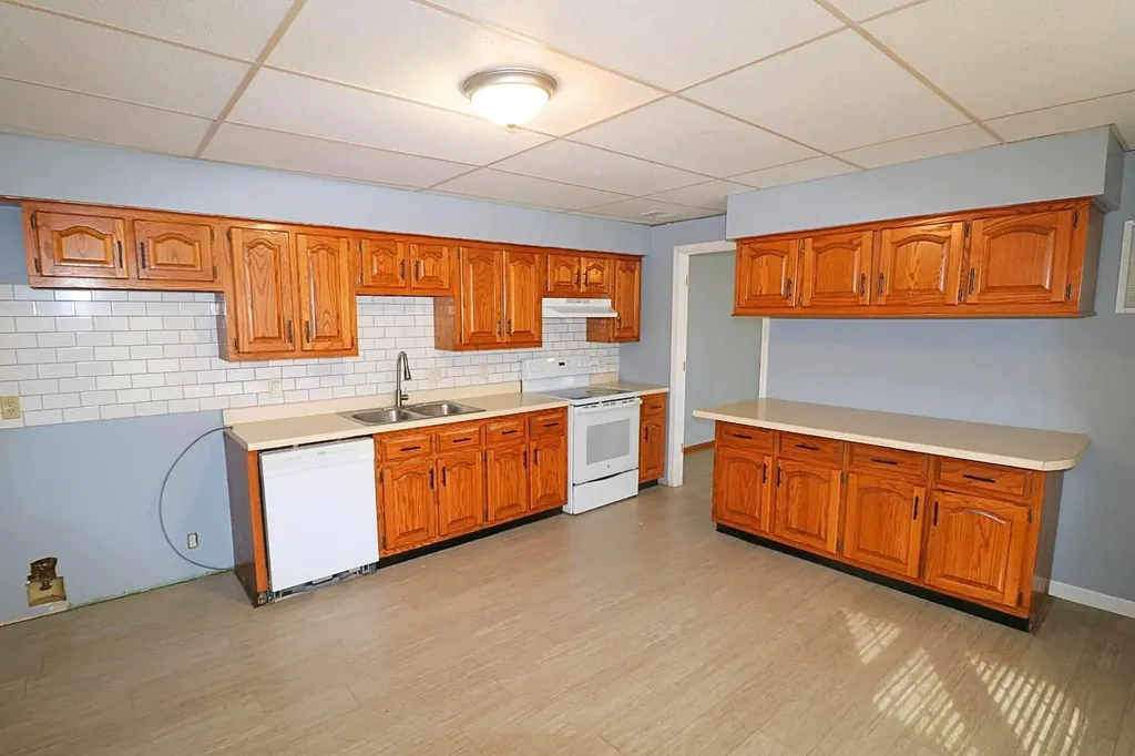 218 Mangold Drive Nancy KY 42544