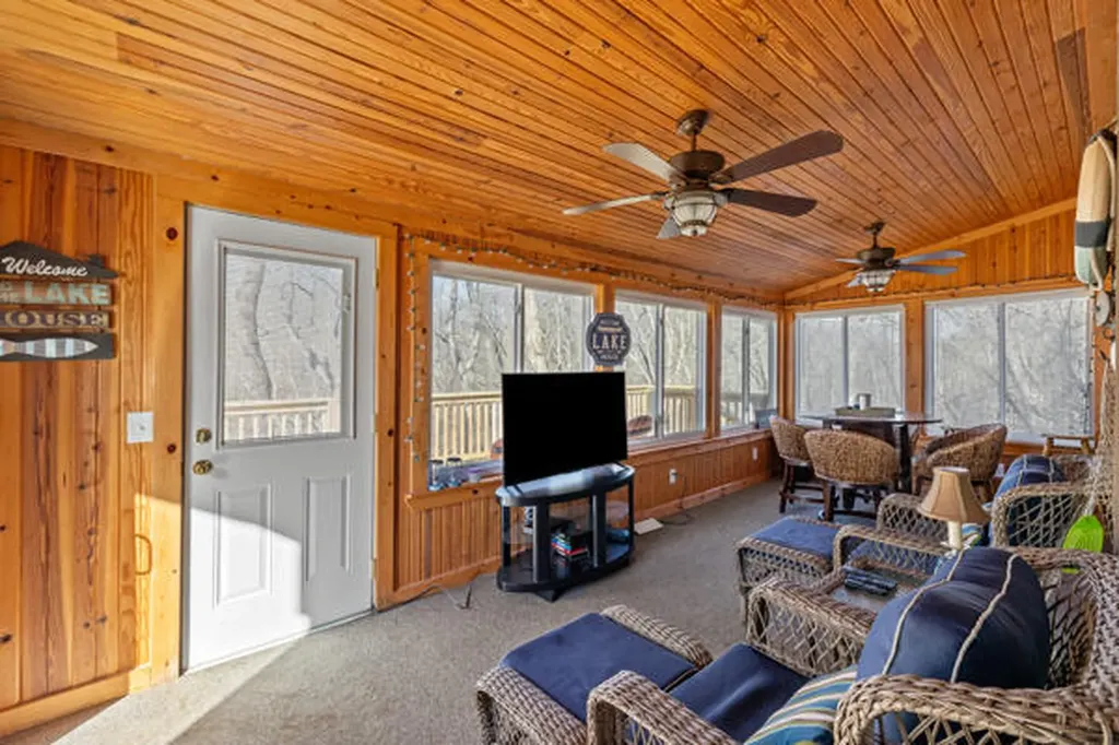 2026 Keeney Road Nancy KY 42544