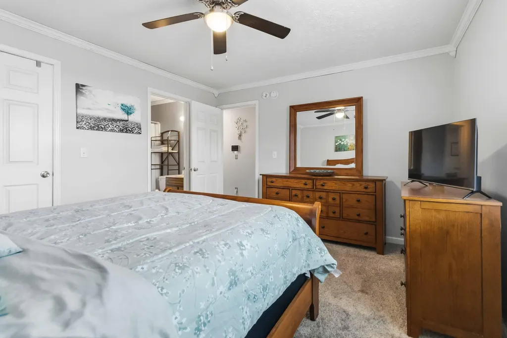 824 Walnut Road Lily KY 40740