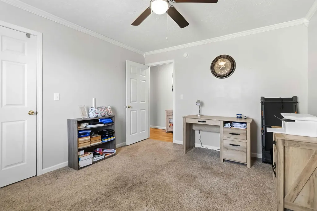 824 Walnut Road Lily KY 40740
