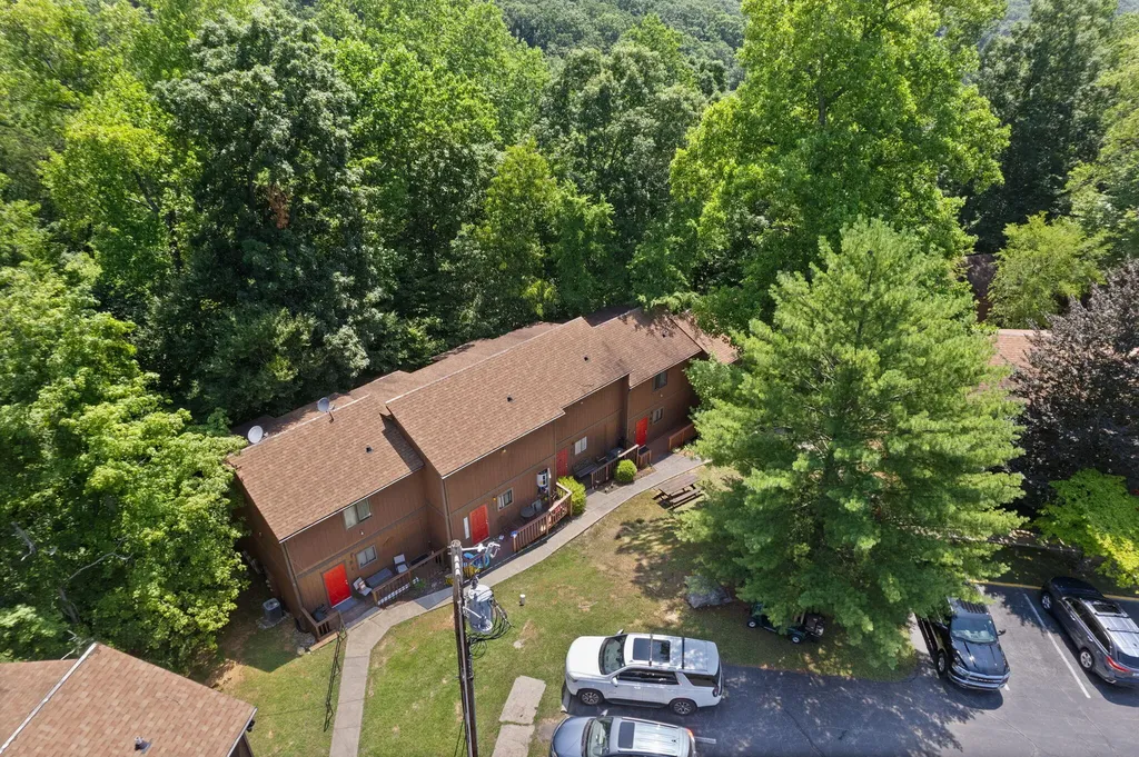 145 State Park Road Jamestown KY 42629